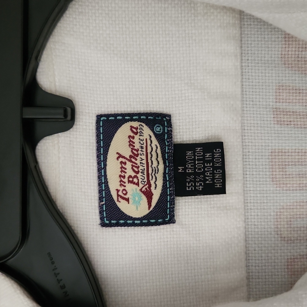 Tommy Bahama Printed Button Down - image 3